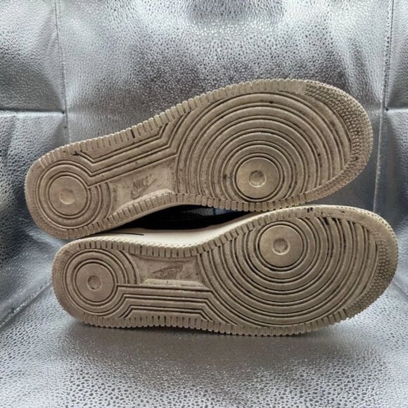 Size 10 - Nike Air Force 1 '07‎ LV8 Mens Textile Athletic Sneakers DV0794 -001 - Picture 10 of 12
